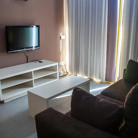 4 Apartment