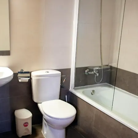 Apartment 4 *